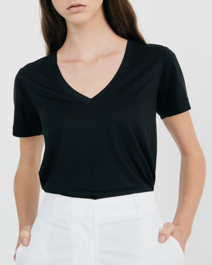 Women Tencel Lyocell V-Neck T-shirt Black 